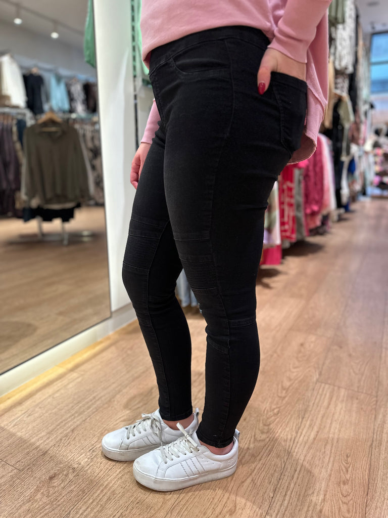 Indiana Jean - Black