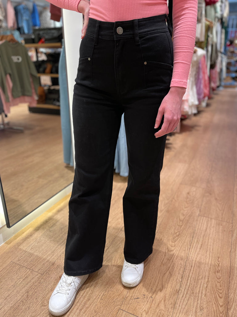 Wakee Terrina Jean - Black