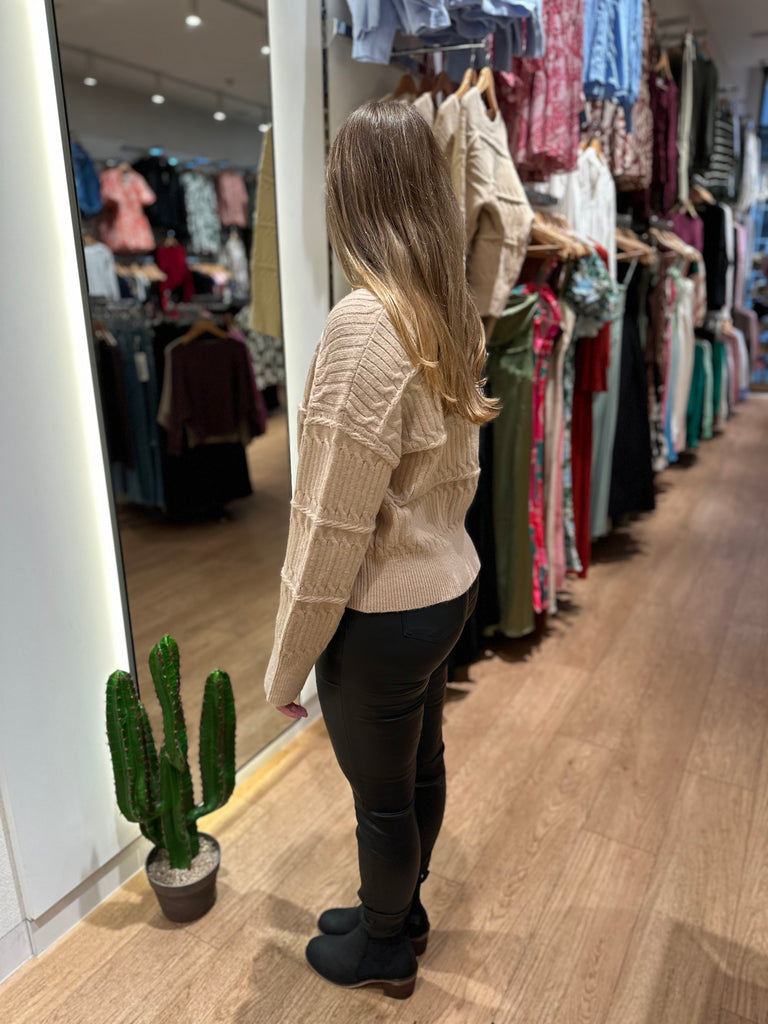 Nialinet Drop Shoulder Knit - Latte