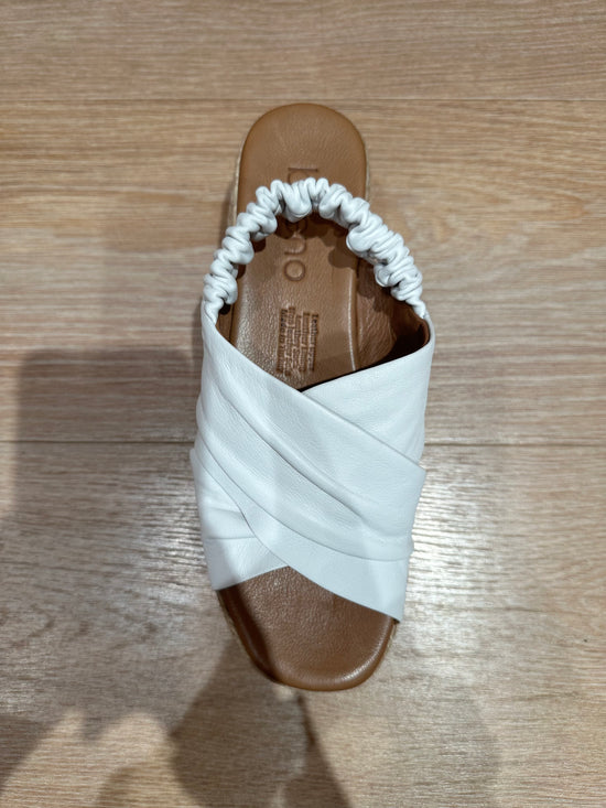 Bueno Kenya Shoe - White
