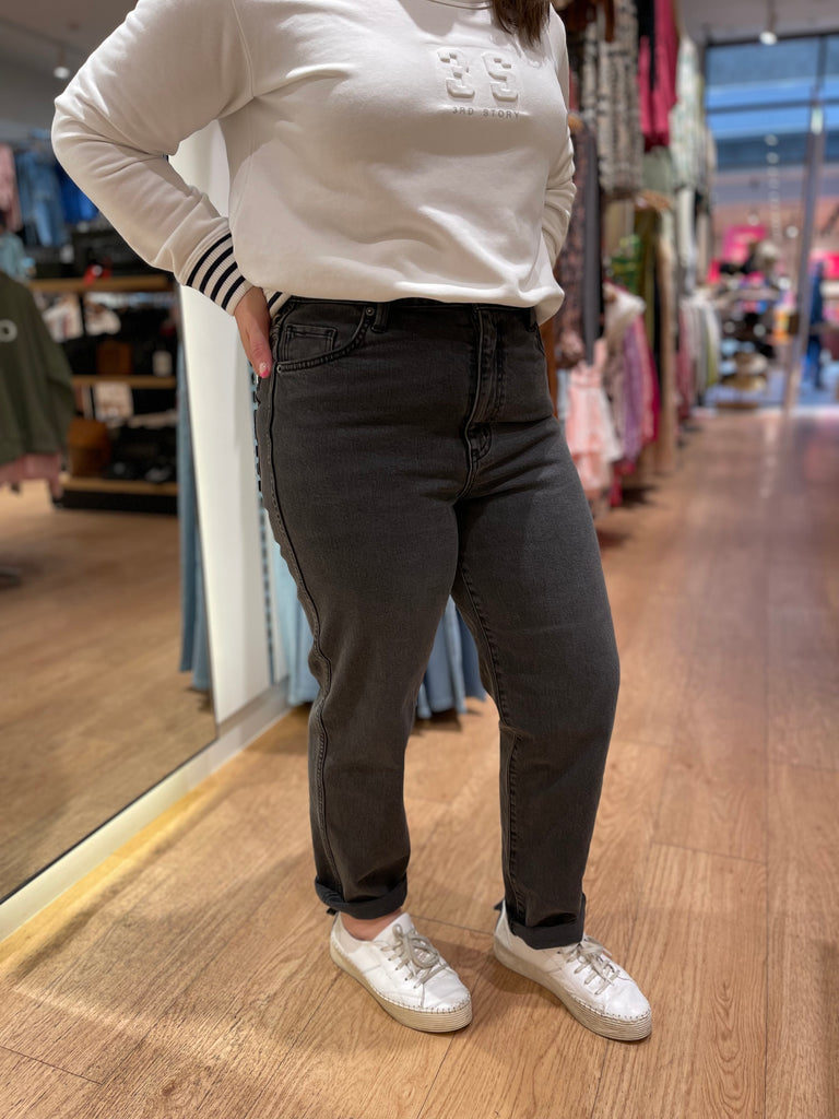 Baxter Black Hi Mom Jean Laurie Claire Boutique