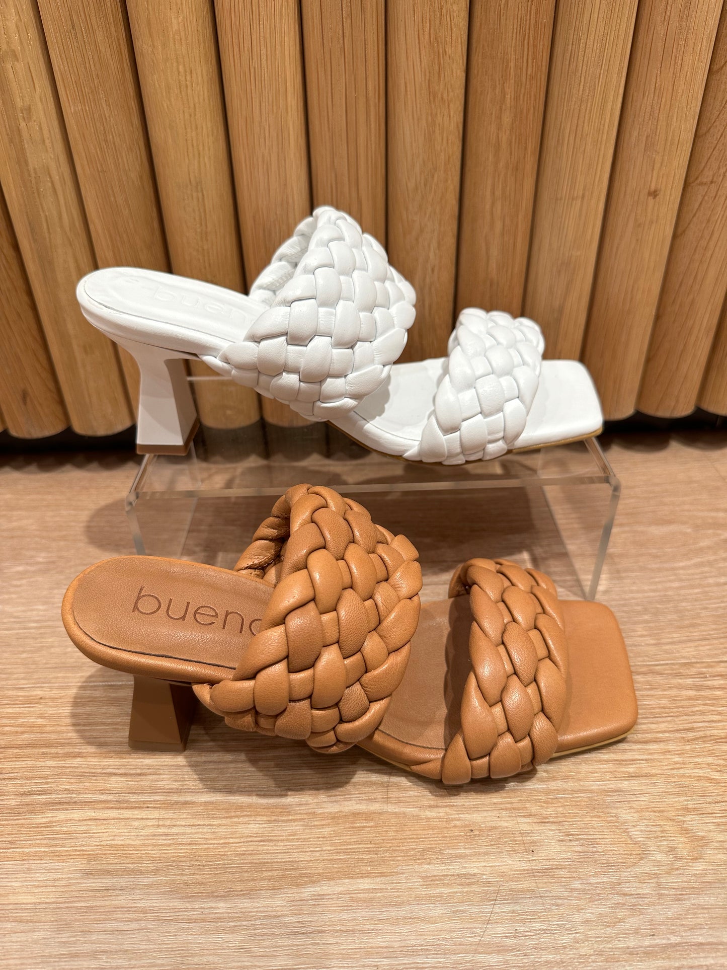 Bueno Tulsi Heel - Dark Coconut