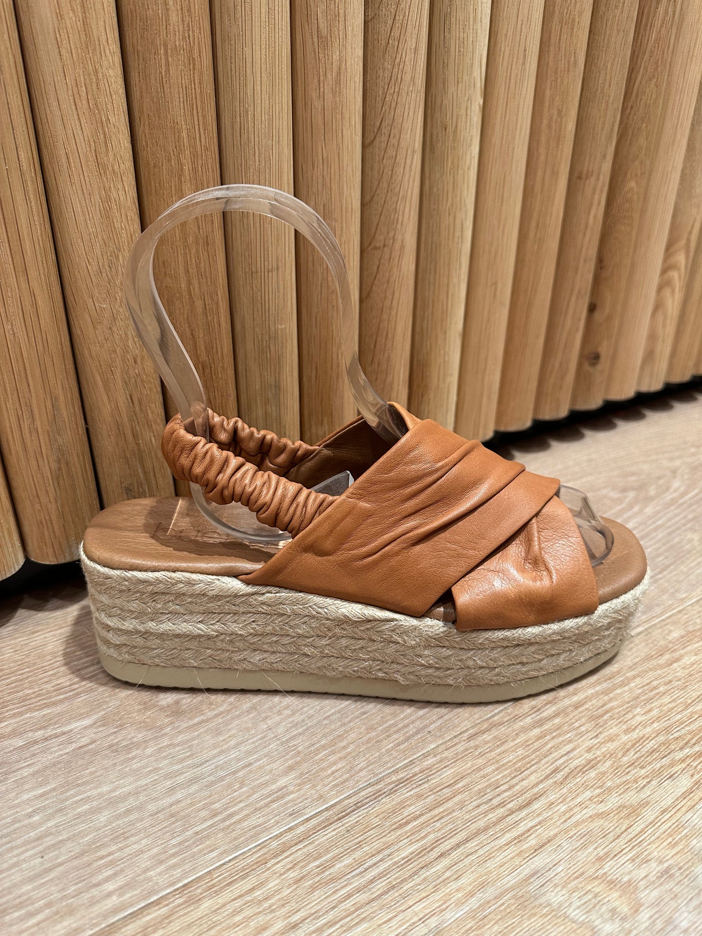 Bueno Kenya Shoe - Dark Coconut