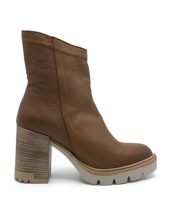 Bueno Lizzie Boot - Dark Quero