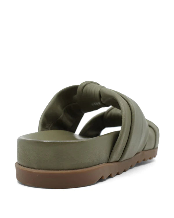 Bueno Nola Slide - Brook