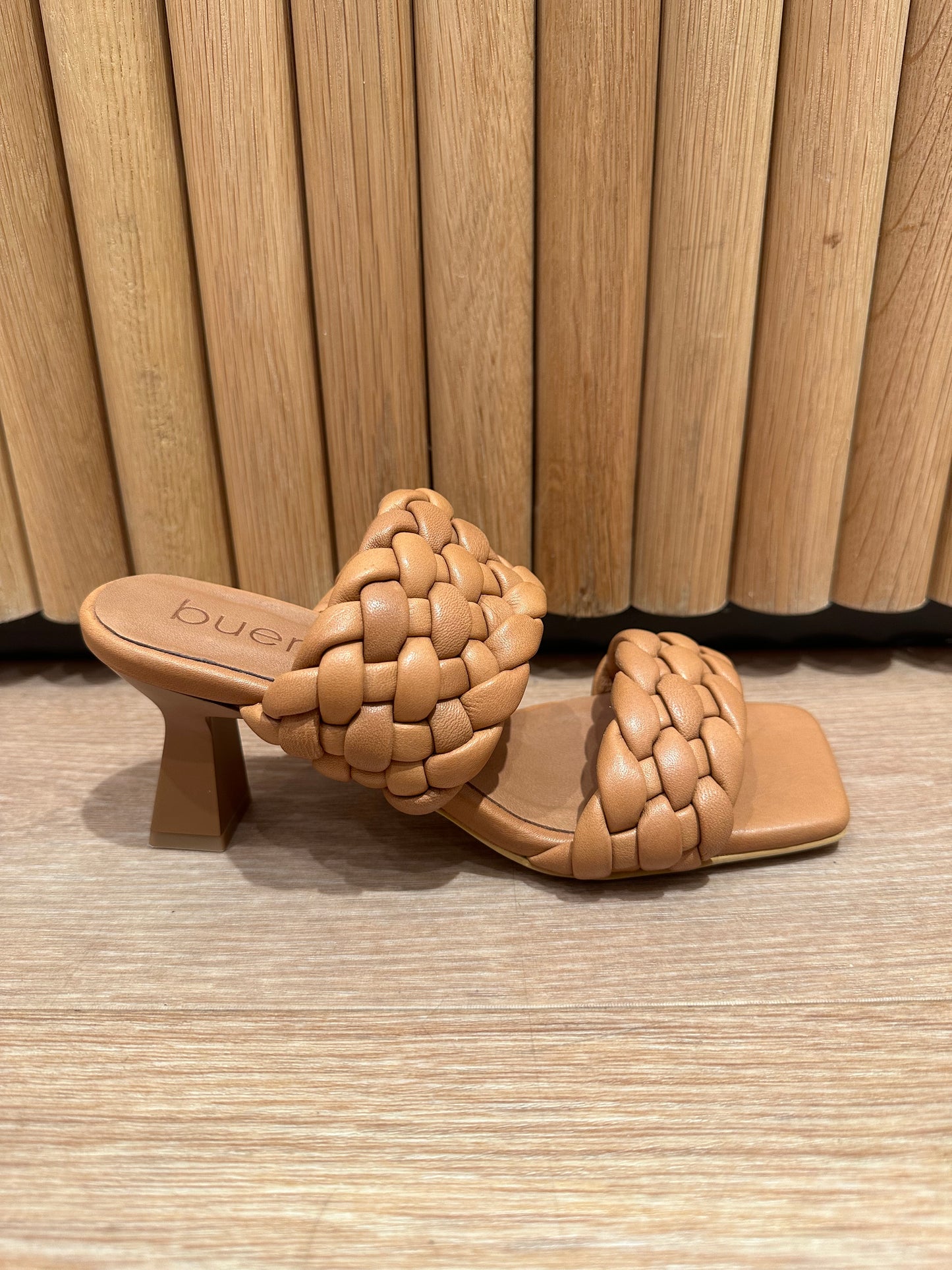 Bueno Tulsi Heel - Dark Coconut