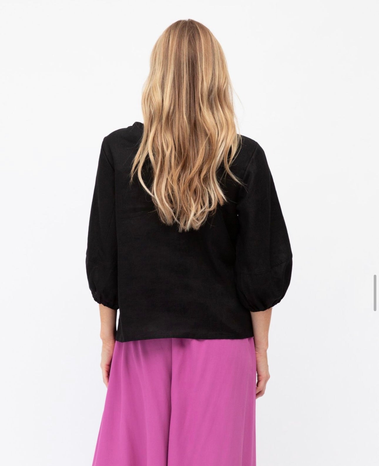 Renqui Linen Top - Black