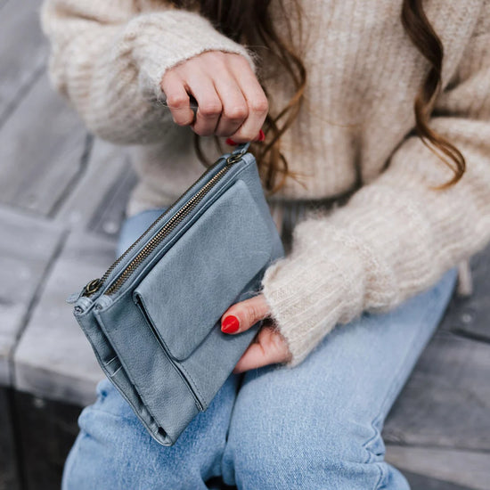 Dusky Robin Leather Frankie Wallet - Black