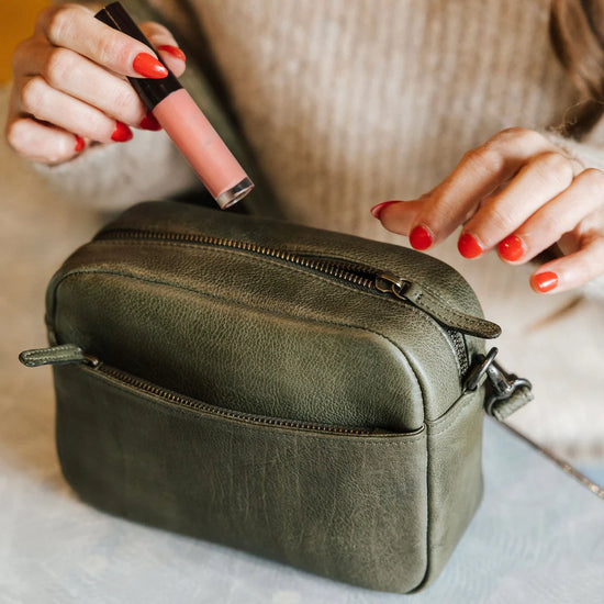 Dusky Robin Leather Head In The Clouds Bag - Olive