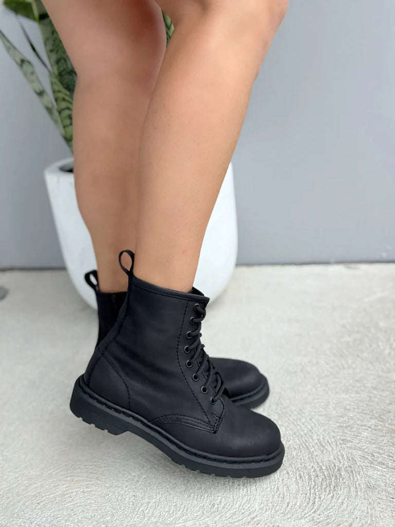 Human Porto Boot - Black Crazy Horse