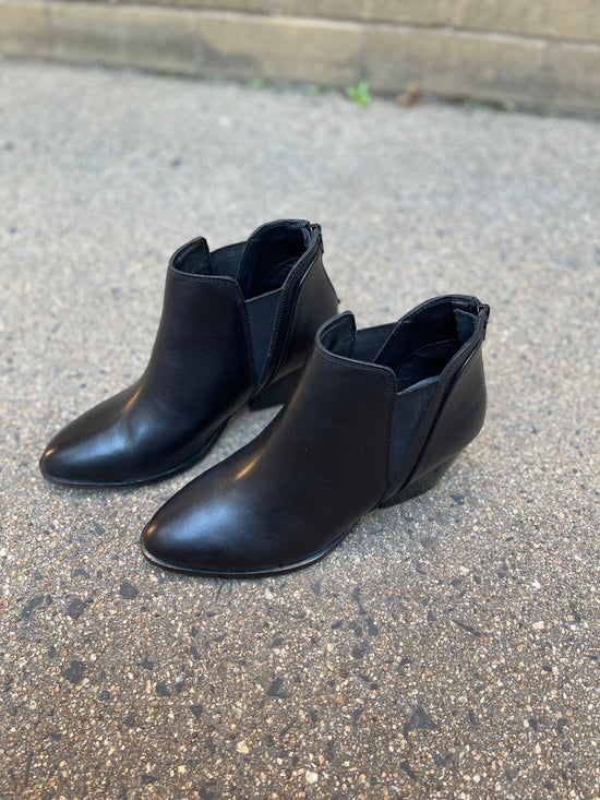 Human Tales Boot - Black