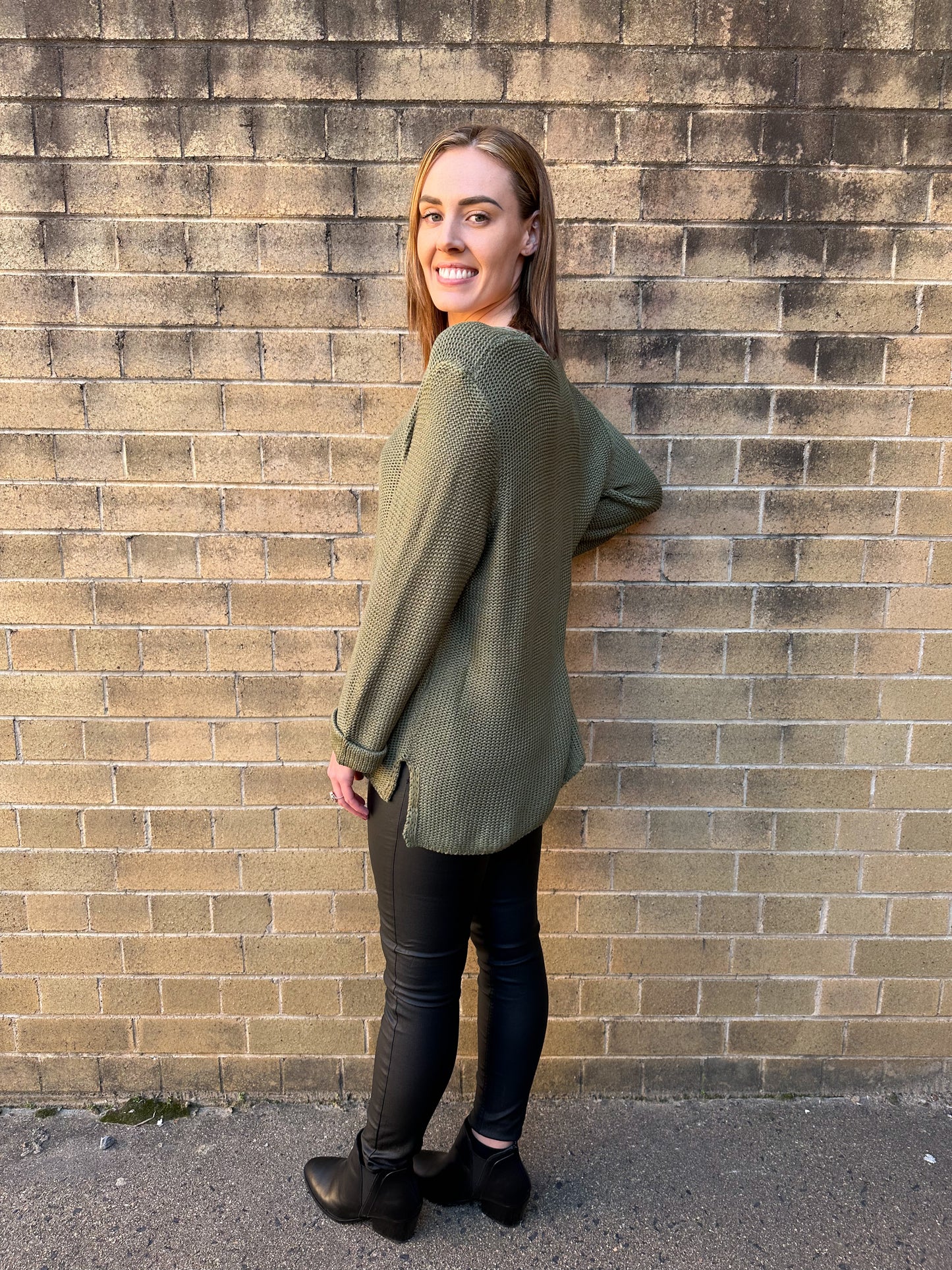 SW Basic Knit - Olive