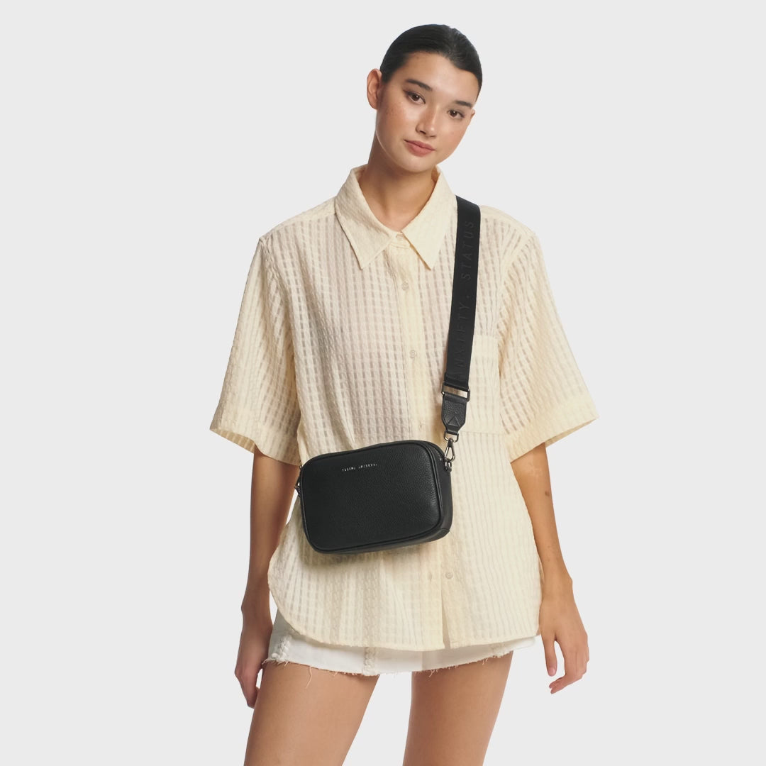 Load and play video in Gallery viewer, Status Anxiety - Plunder Bag Webbed Strap - Dusty Rose

