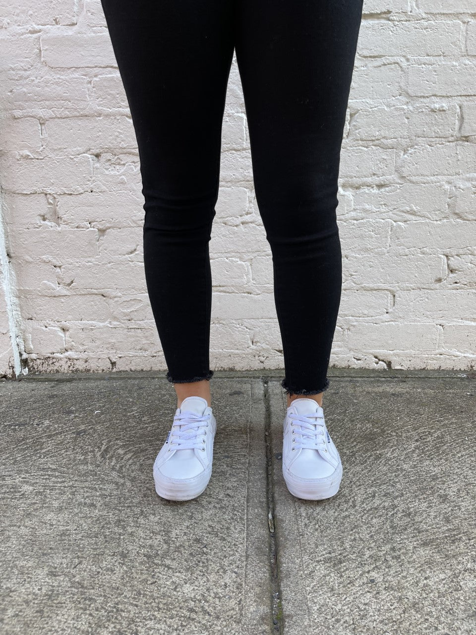 Charger Jean - Black Ripped Ankle