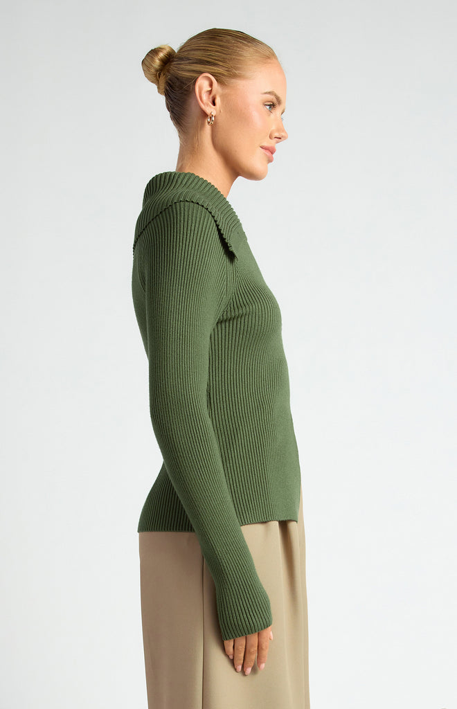 Albina Button Knit/Top - Moss