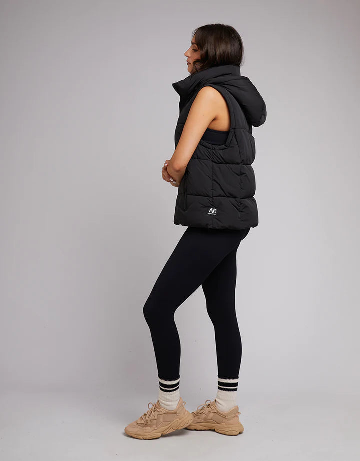 Load image into Gallery viewer, All About Eve Remi Luxe Puffer Vest - Black
