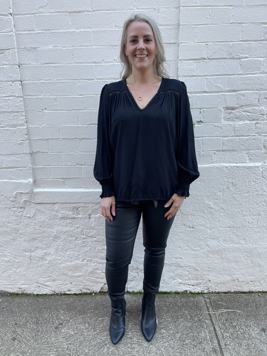 Somebody New Top - Black