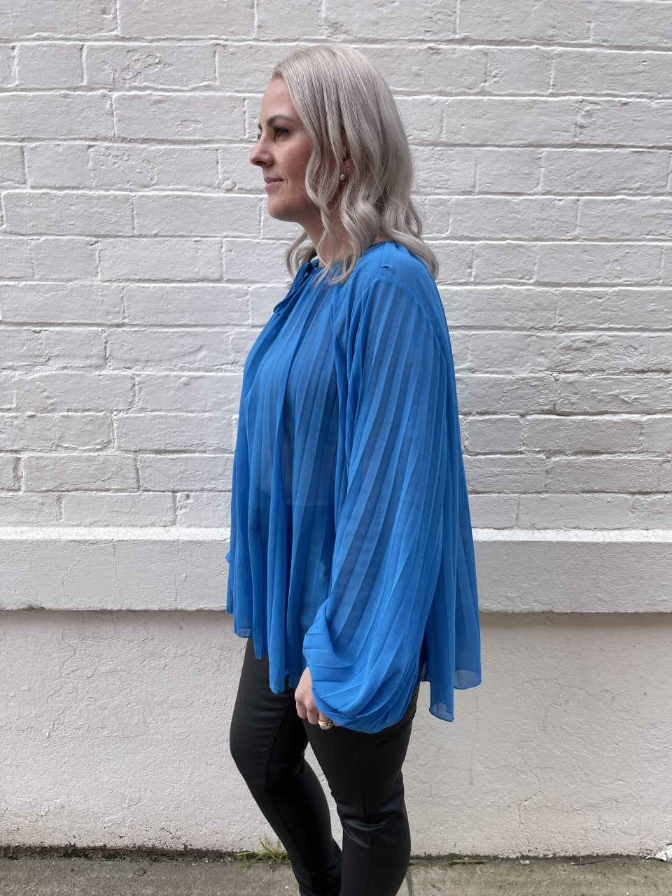 Load image into Gallery viewer, Frenzy Pleated Blouse - Blue
