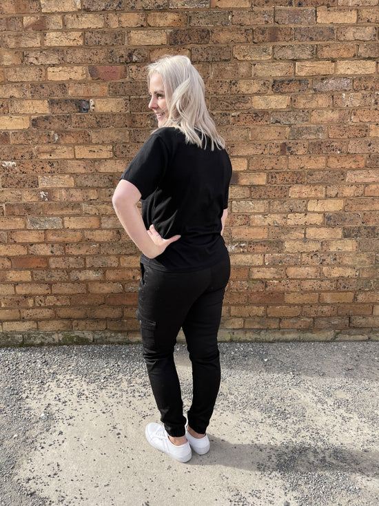 Load image into Gallery viewer, Black Wakee Denim Jogger
